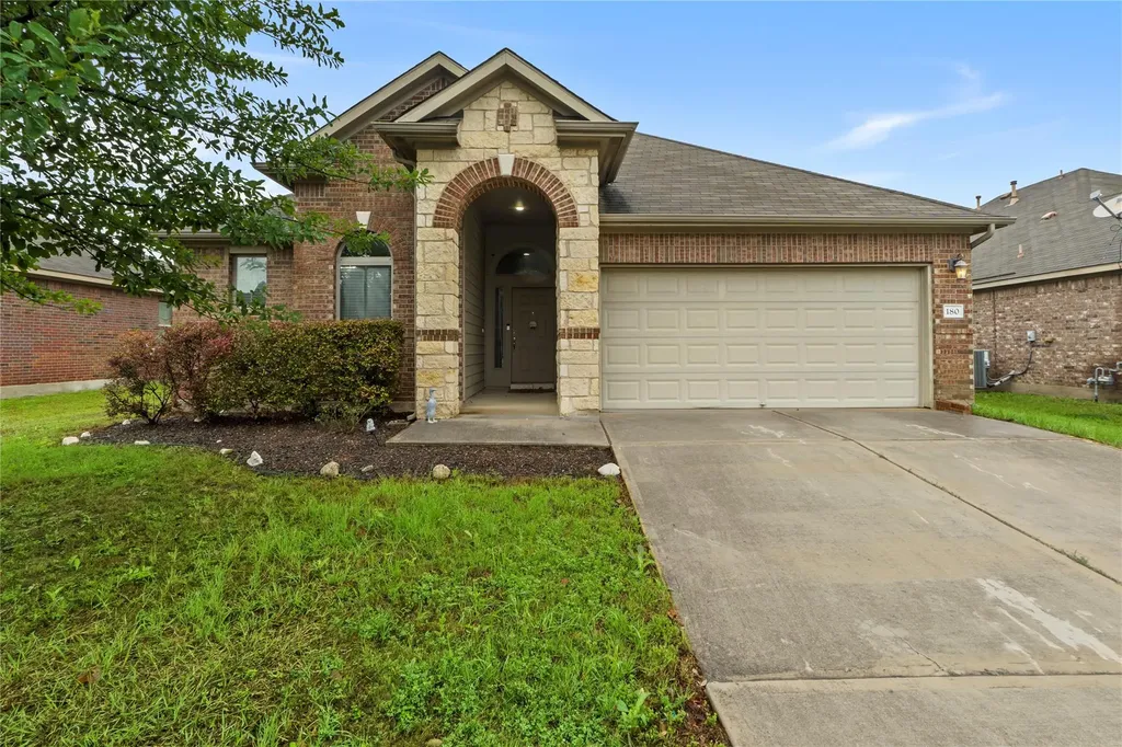 180 Snow Owl Hollow Buda TX 78610