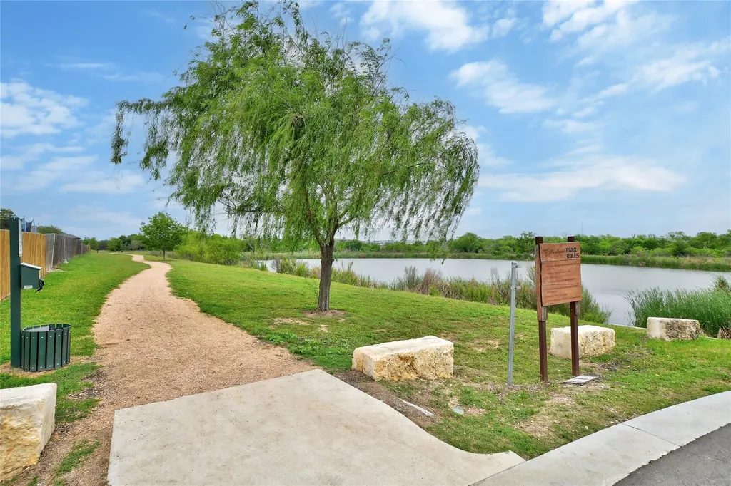 180 Snow Owl Hollow Buda TX 78610