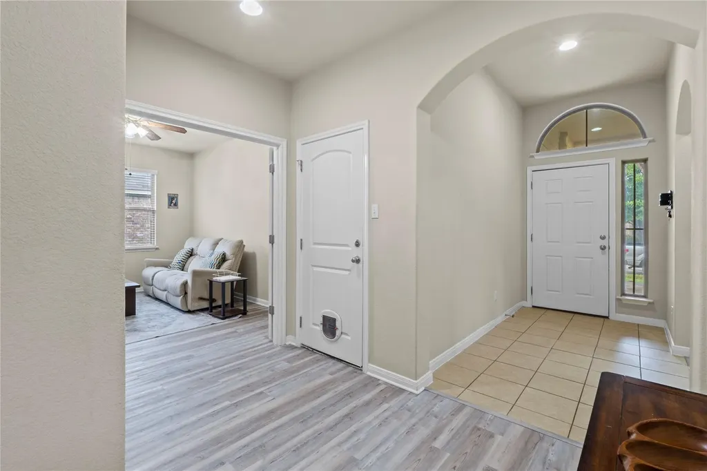 180 Snow Owl Hollow Buda TX 78610