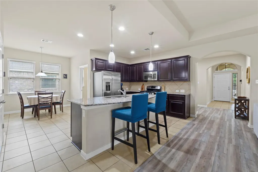 180 Snow Owl Hollow Buda TX 78610