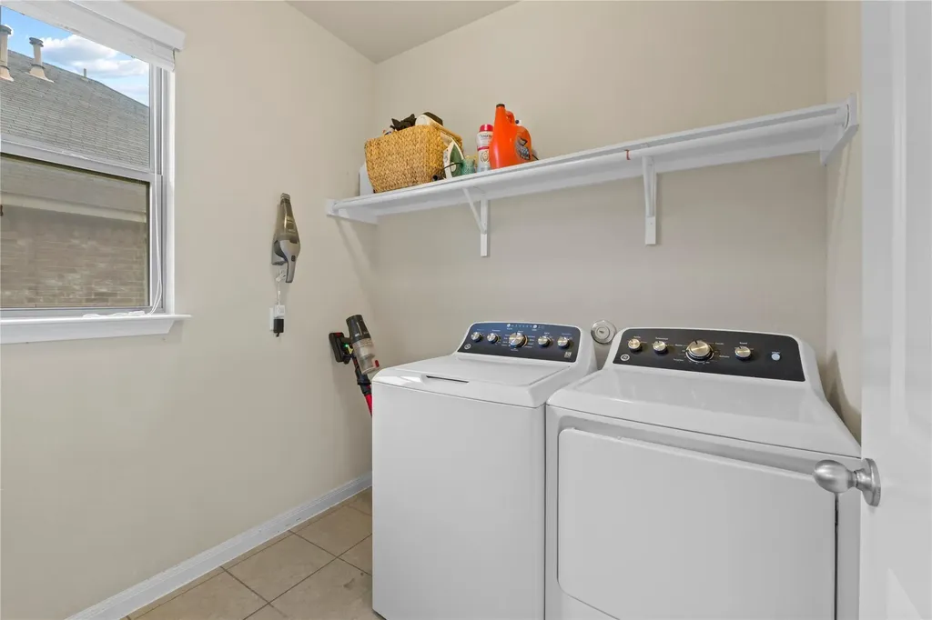 180 Snow Owl Hollow Buda TX 78610