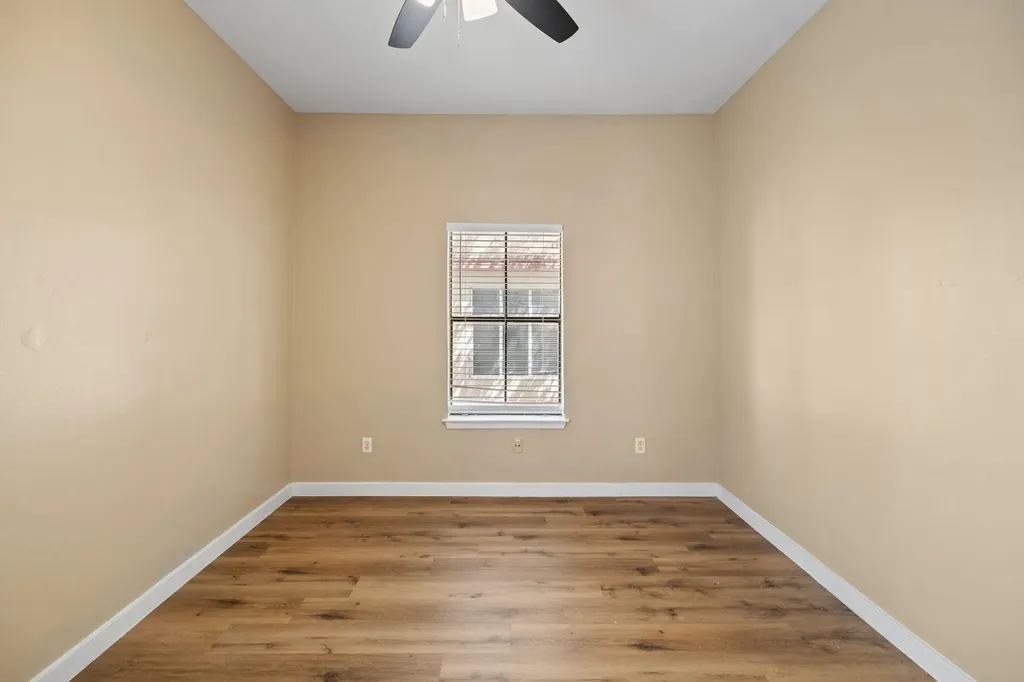 712 Graham Place Austin TX 78705