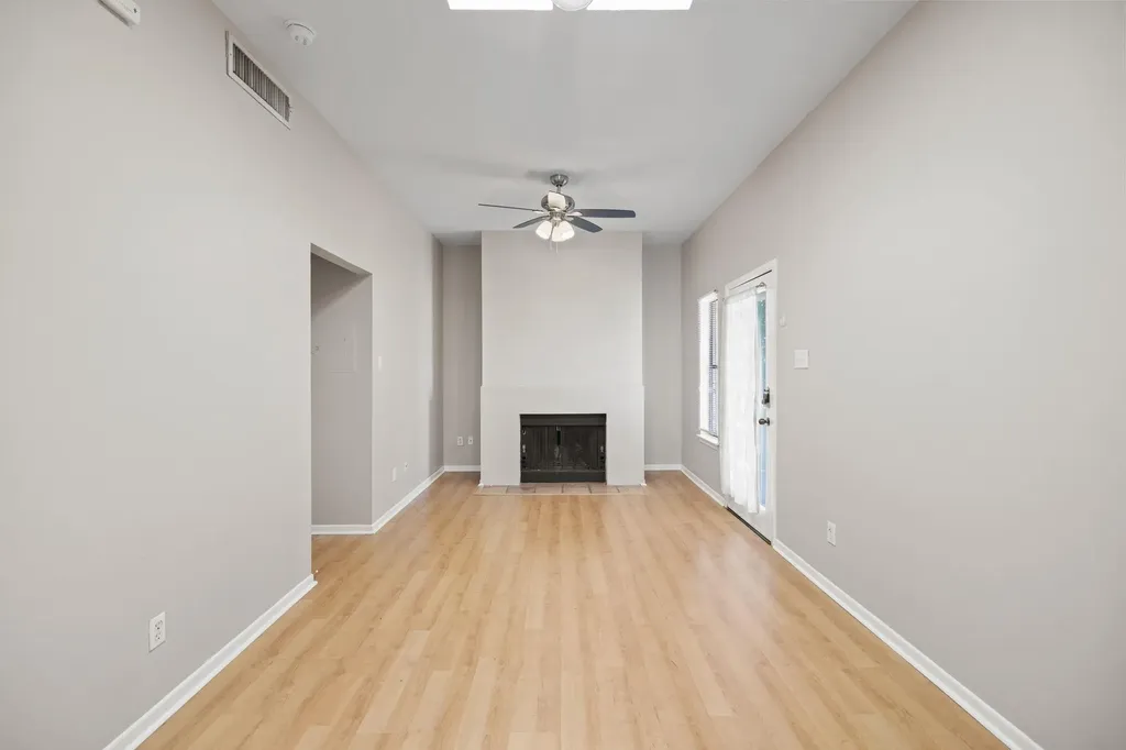 712 Graham Place Austin TX 78705