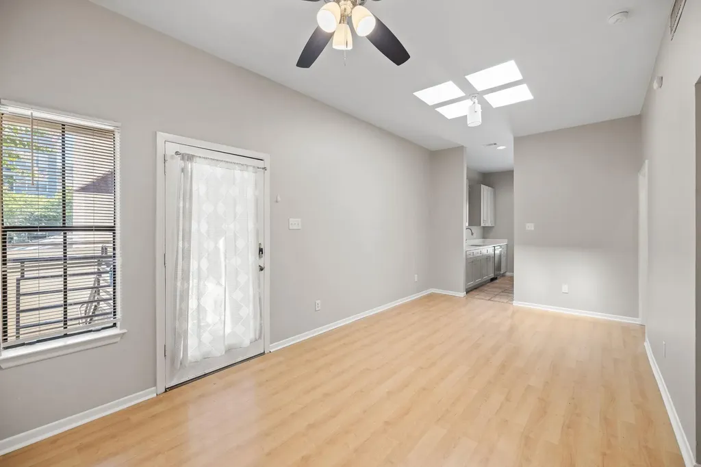 712 Graham Place Austin TX 78705