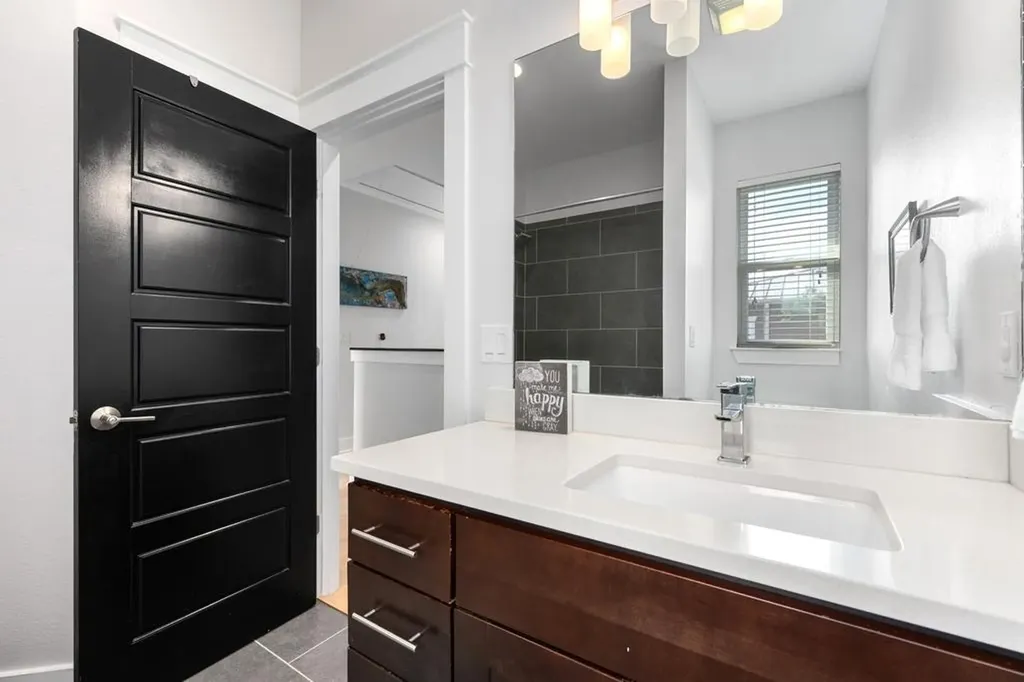 3129 Govalle Avenue Austin TX 78702