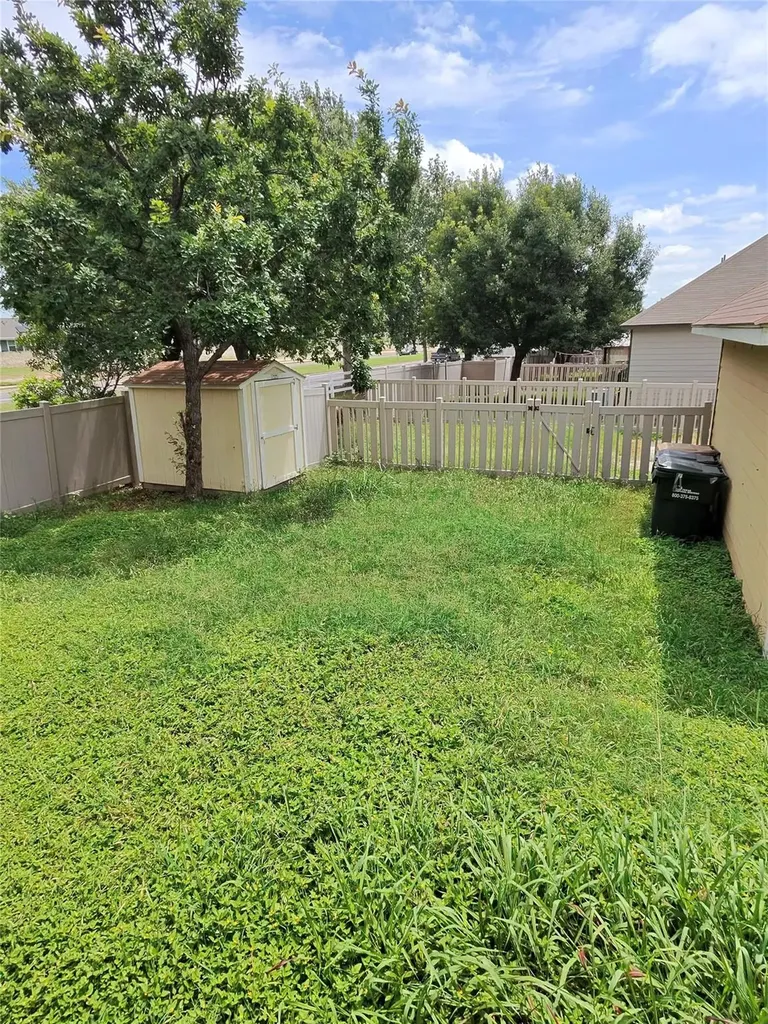 1019 Powell Street Kyle TX 78640