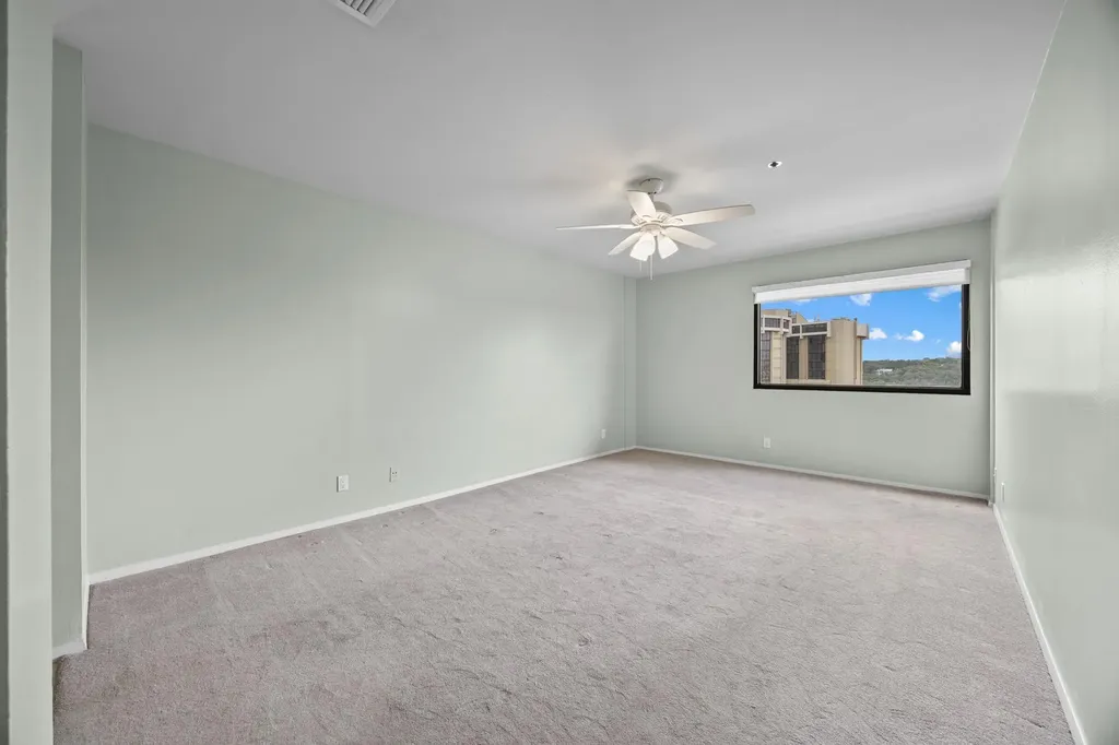 40 N Interstate 35 Highway Austin TX 78701