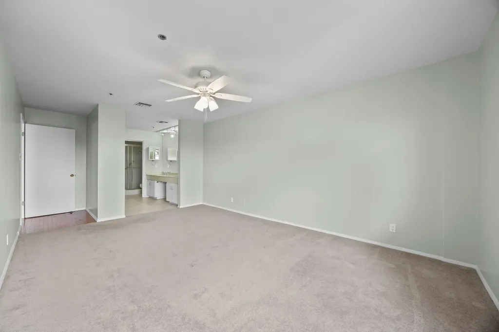 40 N Interstate 35 Highway Austin TX 78701