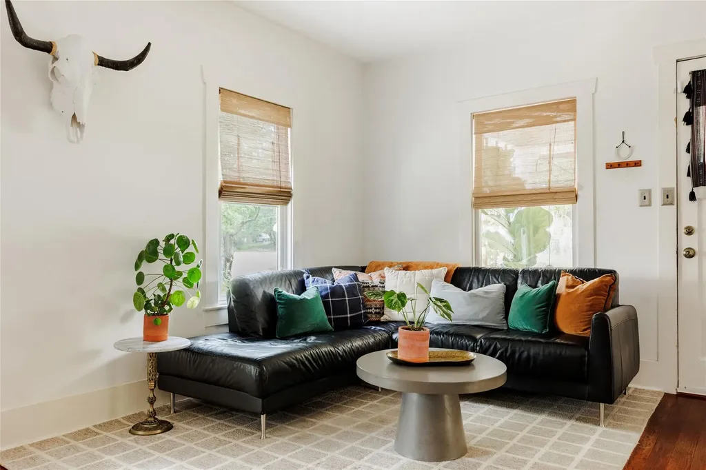 703 E 45th 1/2 Street Austin TX 78751