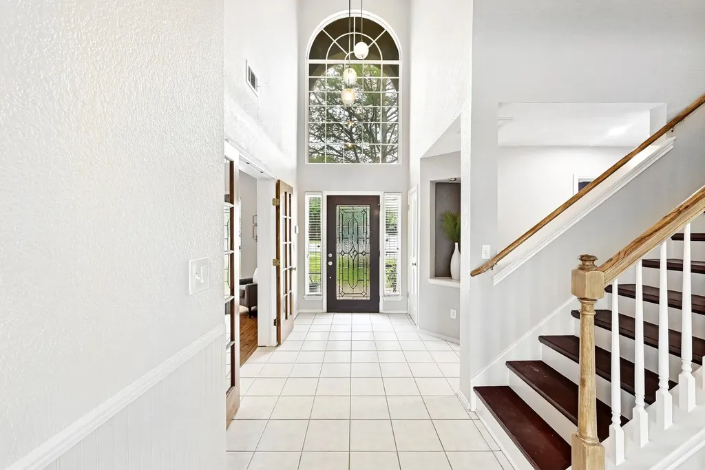 708 Holly Court Pflugerville TX 78660