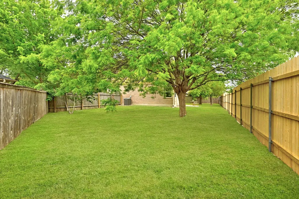 708 Holly Court Pflugerville TX 78660