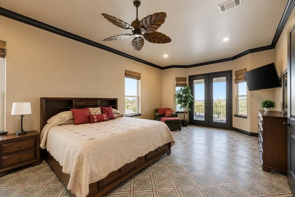 303 Left Lane Horseshoe Bay TX 78657