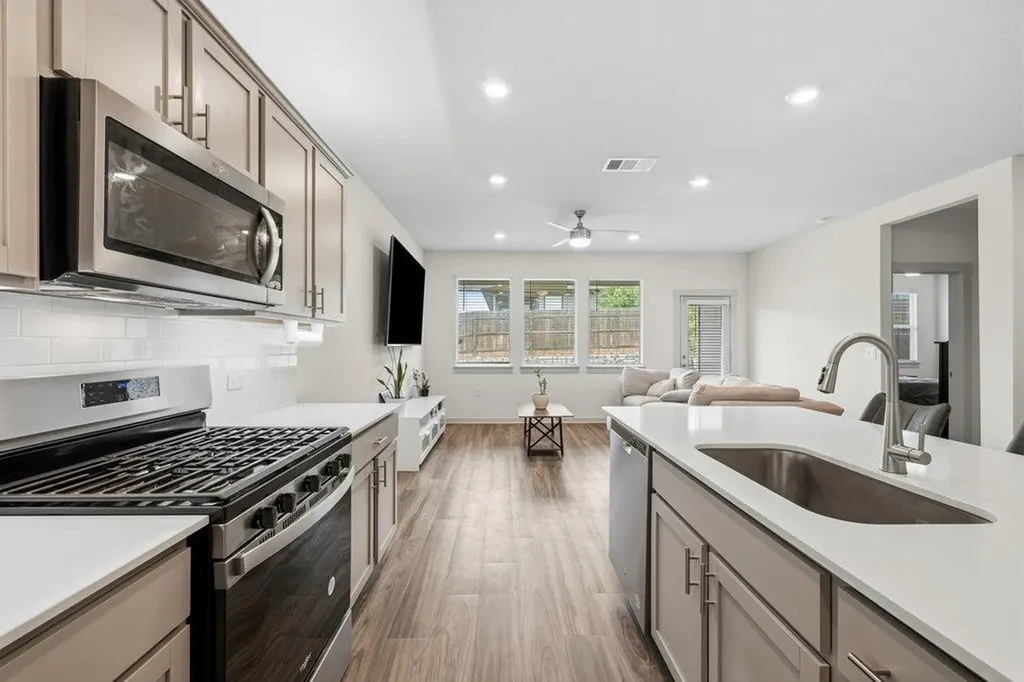 13704 Bavarian Forest Drive Pflugerville TX 78660