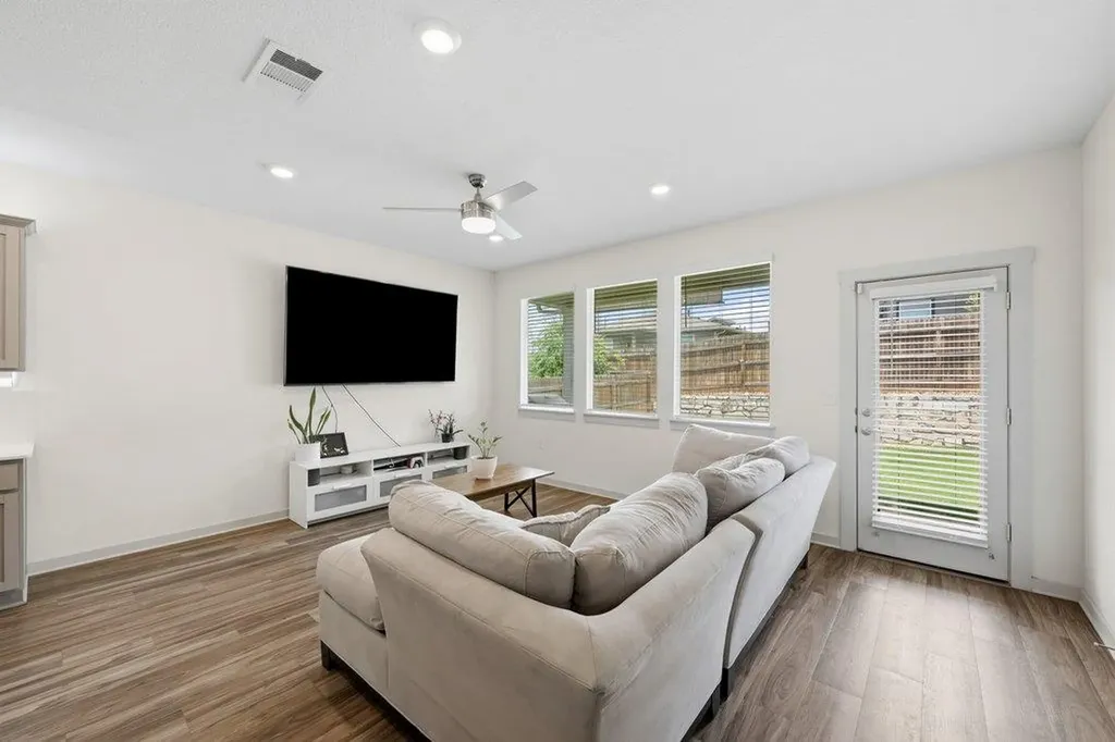 13704 Bavarian Forest Drive Pflugerville TX 78660