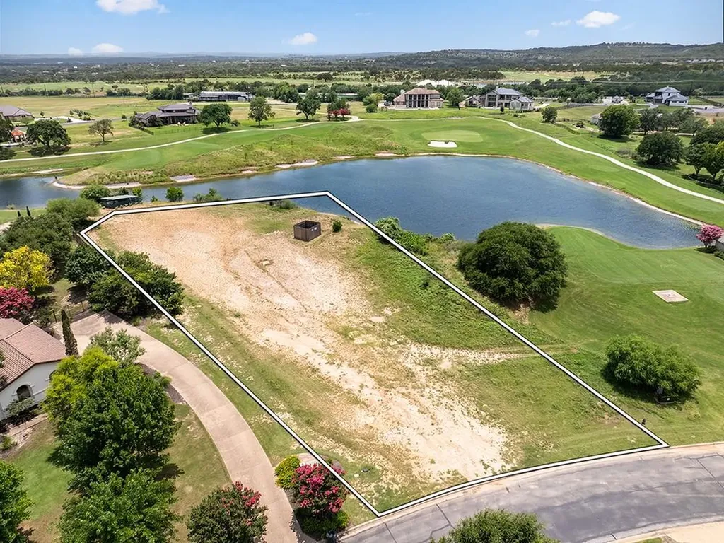 2117 Lauren Drive Spicewood TX 78669