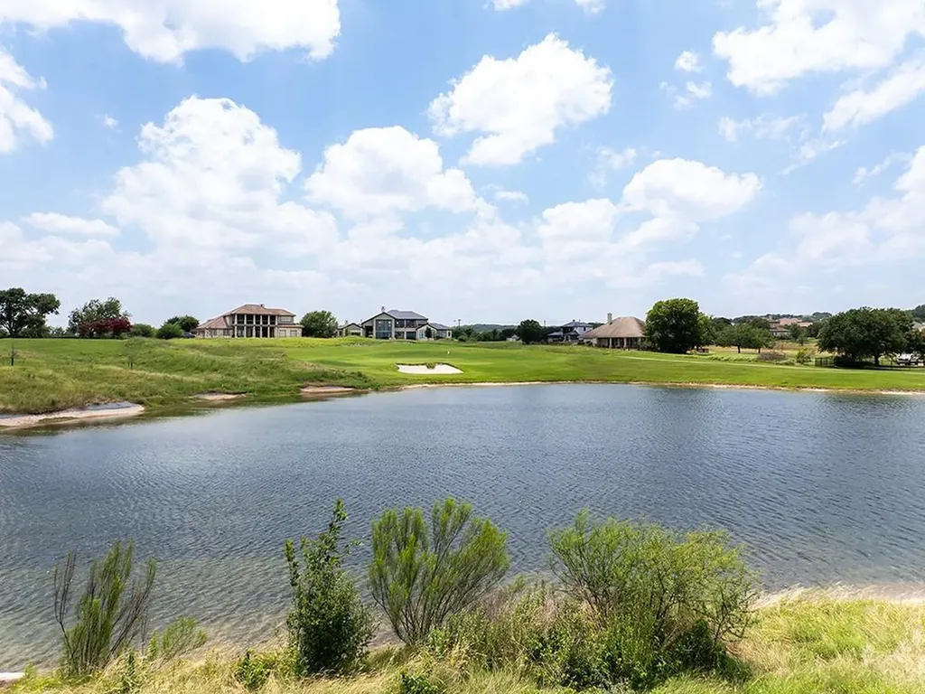 2117 Lauren Drive Spicewood TX 78669