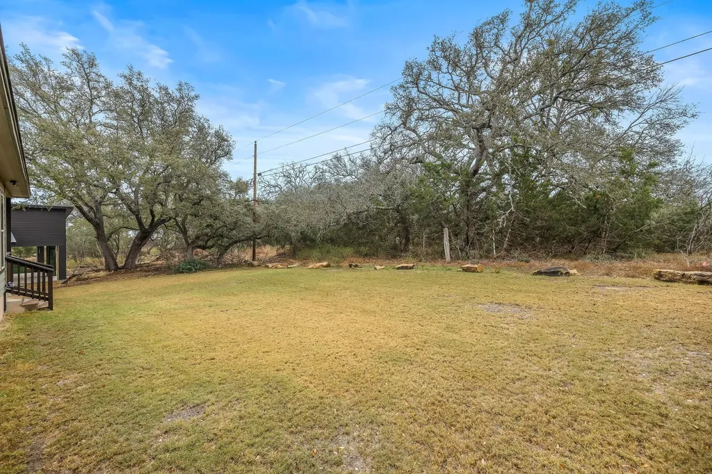 103 Kendall Drive Spicewood TX 78669