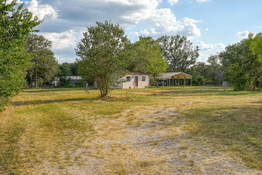 901 State Highway 21 Highway W Cedar Creek TX 78612