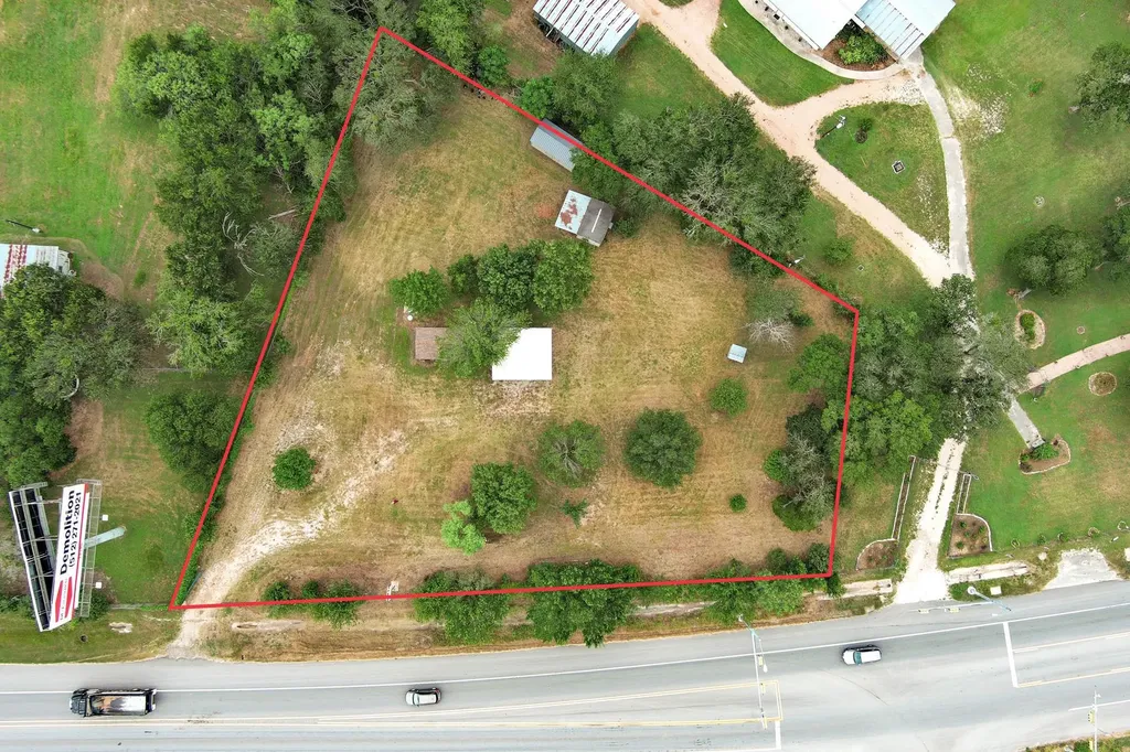 901 State Highway 21 Highway W Cedar Creek TX 78612