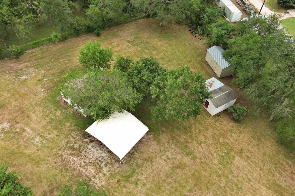 901 State Highway 21 Highway W Cedar Creek TX 78612