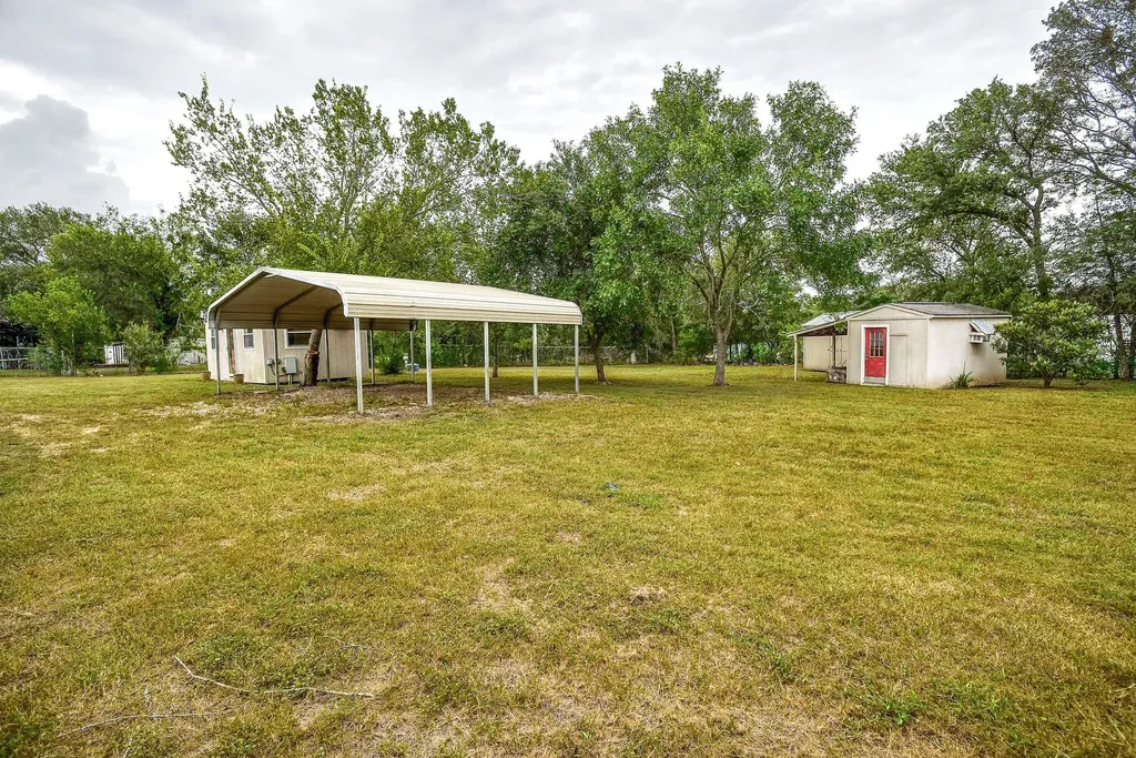 901 State Highway 21 Highway W Cedar Creek TX 78612