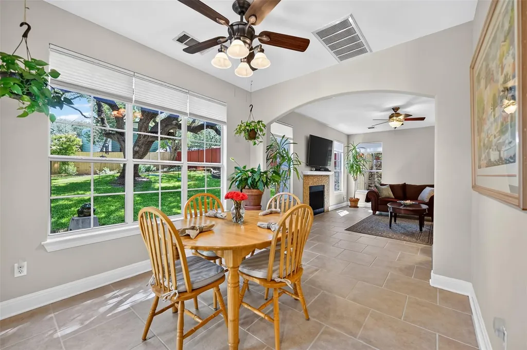 3113 Chisholm Trail Austin TX 78734
