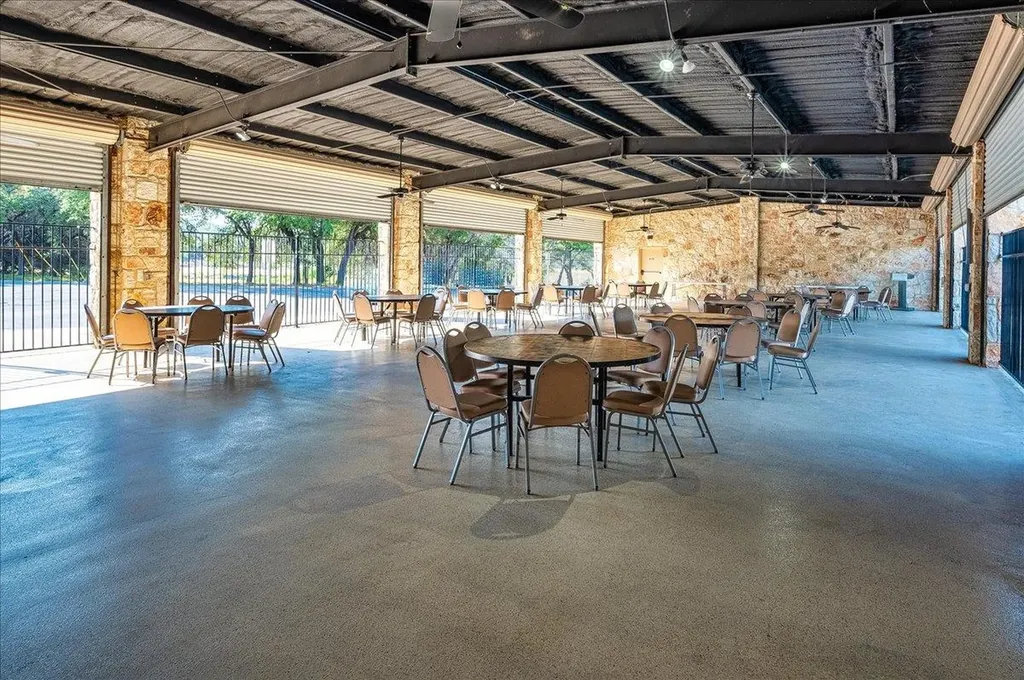 21011 Panhandle Cove Lago Vista TX 78645