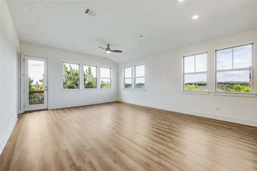 4500 Silverhill Drive Lago Vista TX 78645