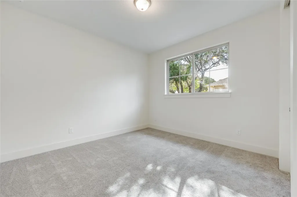 4500 Silverhill Drive Lago Vista TX 78645