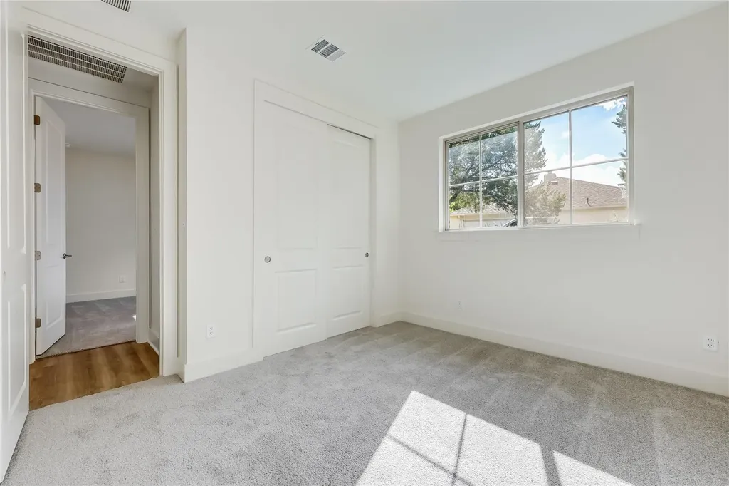 4500 Silverhill Drive Lago Vista TX 78645