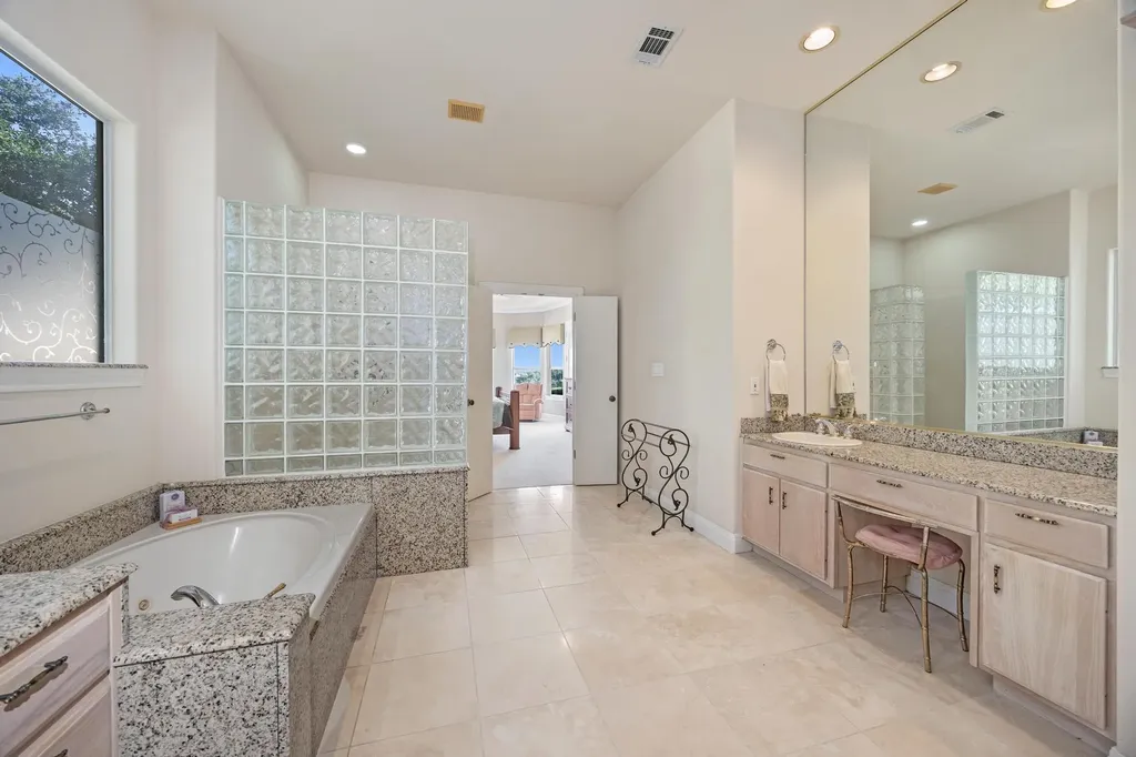 17909 Kingfisher Ridge Drive Lago Vista TX 78645