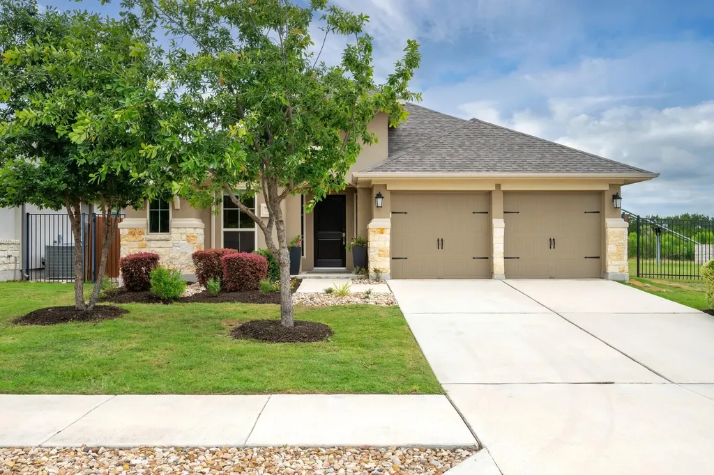 321 La Grotta Lane Georgetown TX 78628
