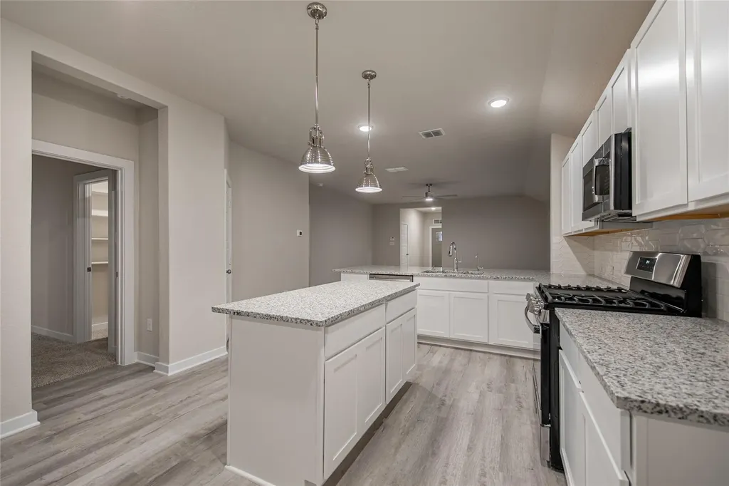 13713 Ryan Range Lane Elgin TX 78621