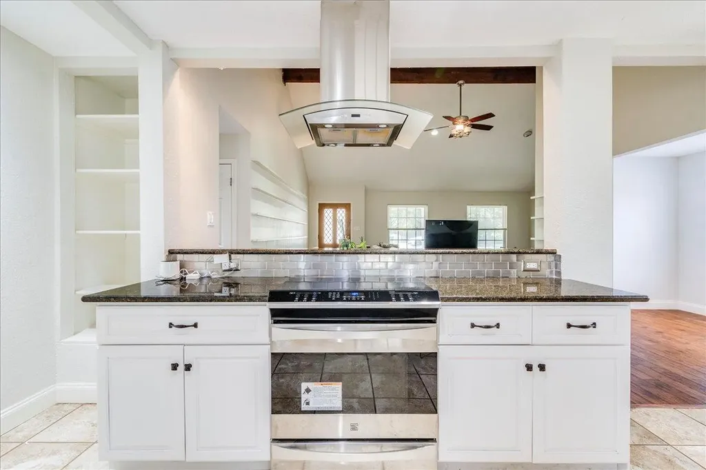 301 Verbena Drive Kyle TX 78640