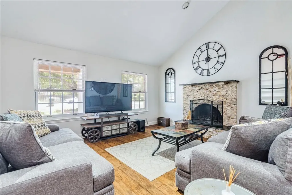 301 Verbena Drive Kyle TX 78640