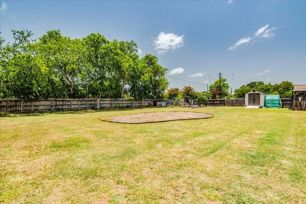 301 Verbena Drive Kyle TX 78640