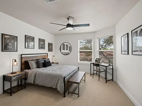 11 Treehaven Lane The Hills TX 78738