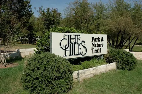 11 Treehaven Lane The Hills TX 78738