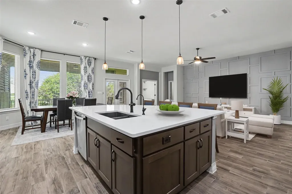 61 Rancho Trail Georgetown TX 78628