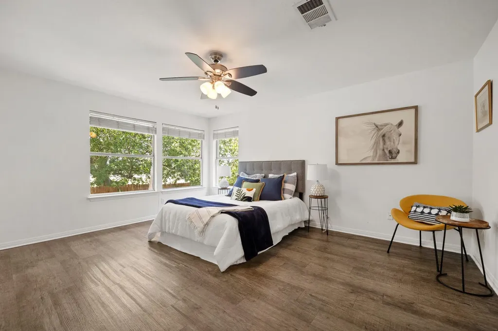2327 Wright Circle Round Rock TX 78664