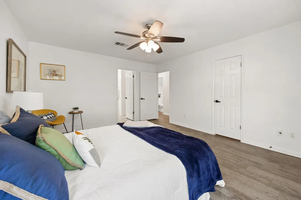2327 Wright Circle Round Rock TX 78664