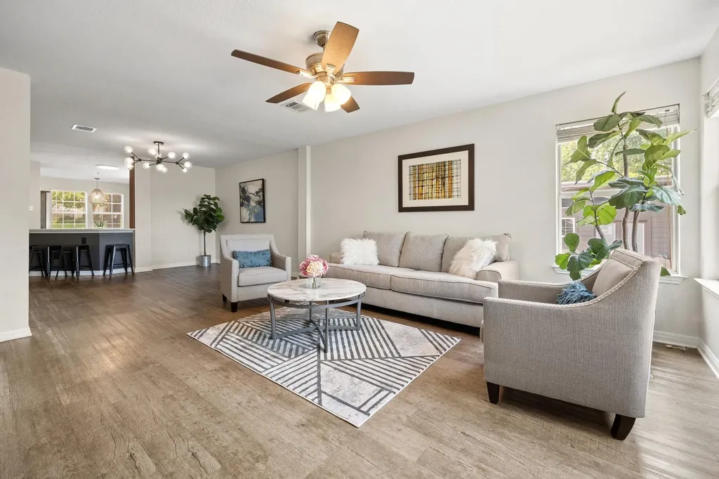 2327 Wright Circle Round Rock TX 78664