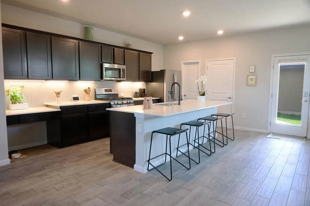 8817 Whitter Drive Austin TX 78747
