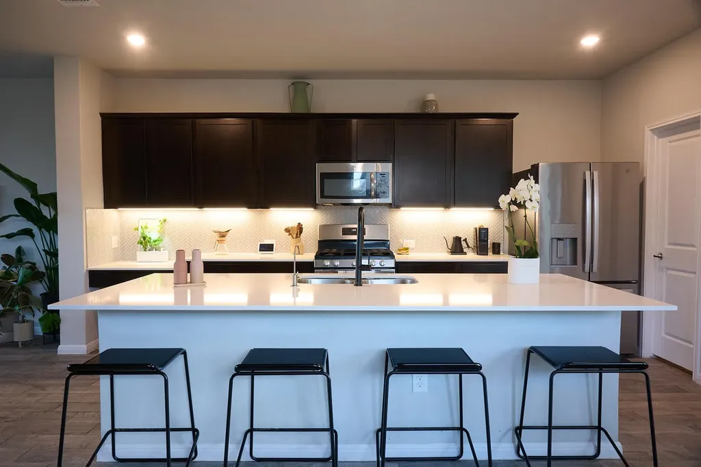 8817 Whitter Drive Austin TX 78747