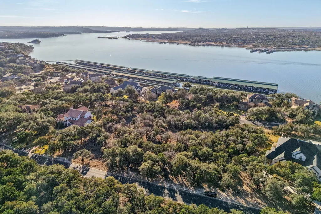 17507 Navigation Lane Lago Vista TX 78645