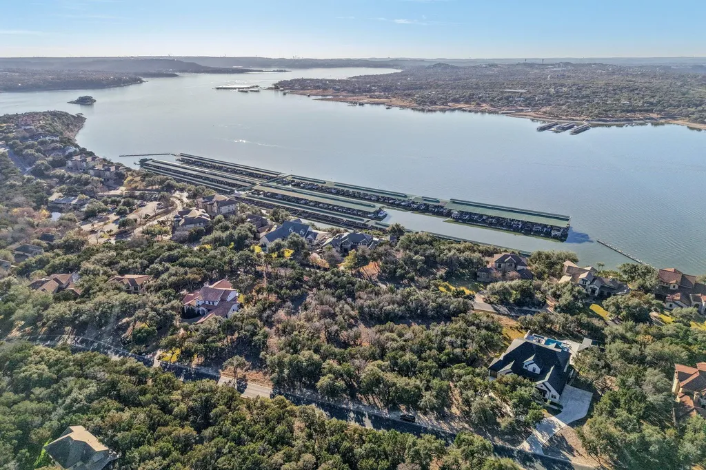 17507 Navigation Lane Lago Vista TX 78645