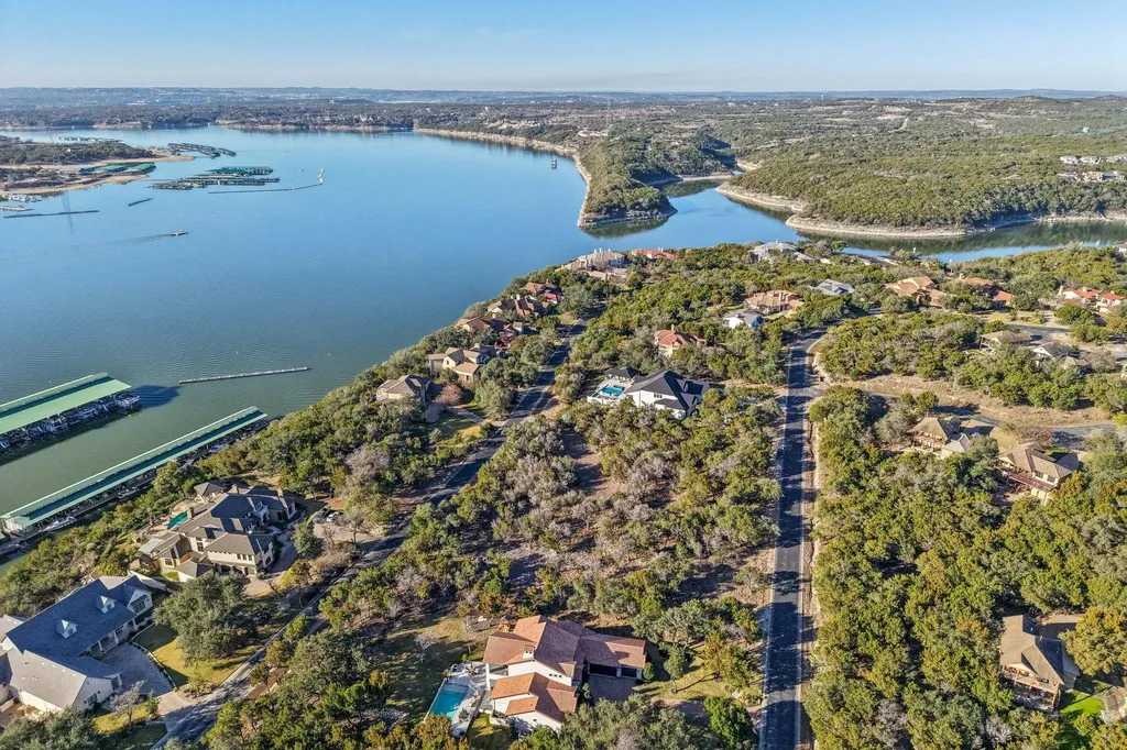 17507 Navigation Lane Lago Vista TX 78645