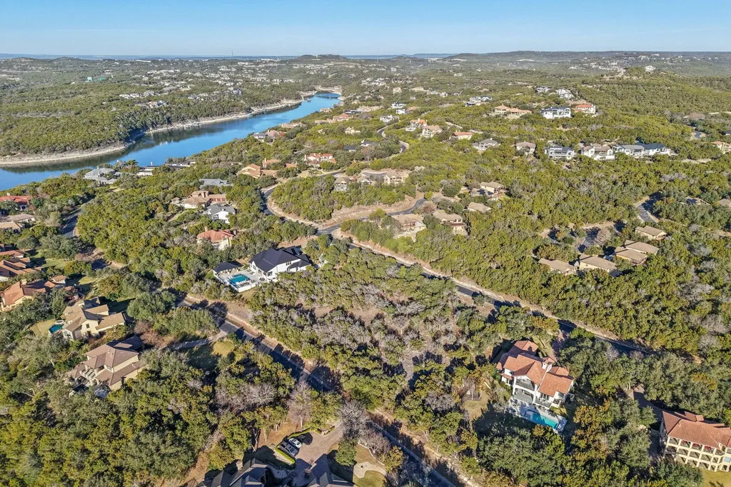 17507 Navigation Lane Lago Vista TX 78645