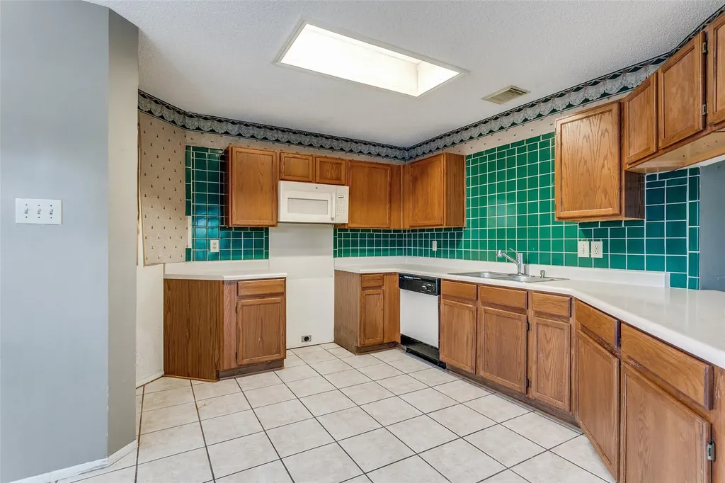 4223 Lakebend West Drive San Antonio TX 78244