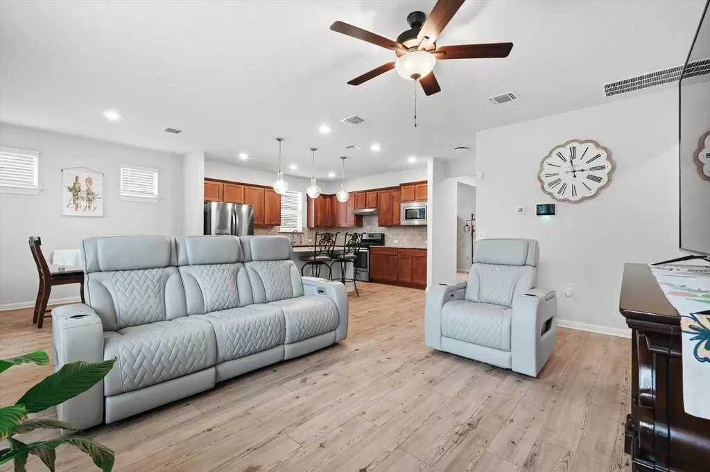 113 Lafayette Street Georgetown TX 78633